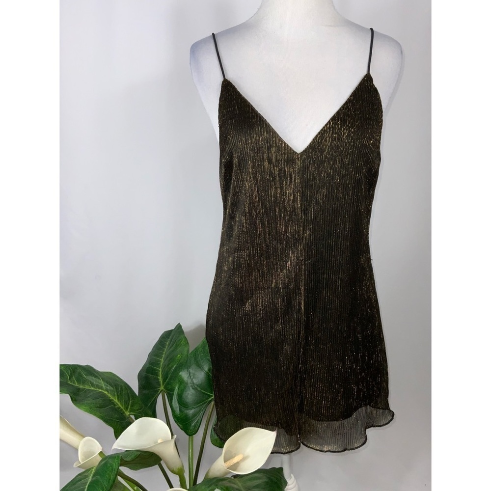 Honey Punch Spaghetti Strap Black & Gold Metallic Romper Small